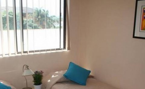 At Forster Holiday Apartment - Lake Street - Surfers Gold Coast 1