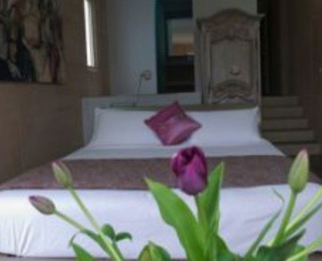 Burrawang Village Hotel - Surfers Gold Coast 4