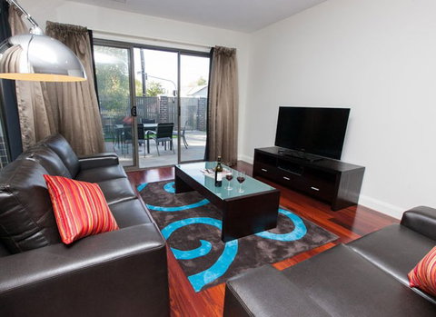 Abode Apartments Albury - Surfers Gold Coast 3