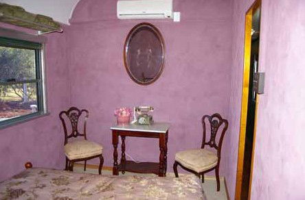 Country Carriage Bed And Breakfast - Surfers Gold Coast 3