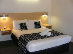 Barooga Golf View Motel - Surfers Gold Coast 1