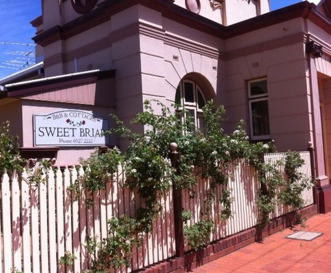 Sweet Briar Bed And Breakfast And Cottages - Surfers Gold Coast 2