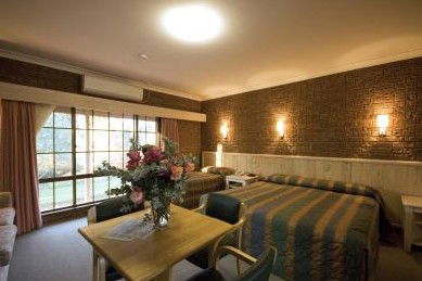 Howlong Country Golf Club & Motel - Surfers Gold Coast 2
