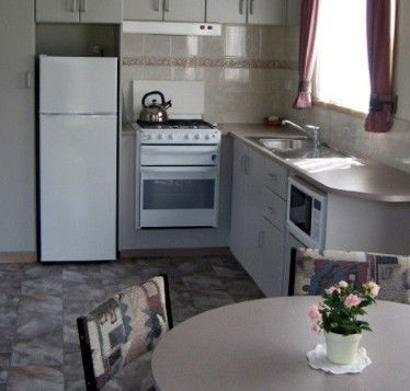 Howlong Caravan Park - Surfers Gold Coast 2
