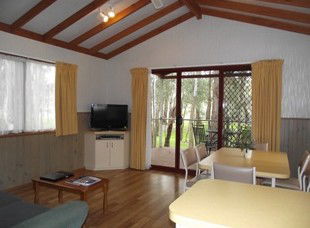 Morning Glory River Resort - Surfers Gold Coast 4