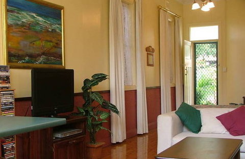 Austinmer Sur La Mer - Surfers Gold Coast 3