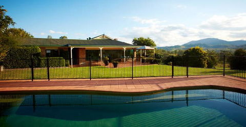 Barrington River House - Surfers Gold Coast 4