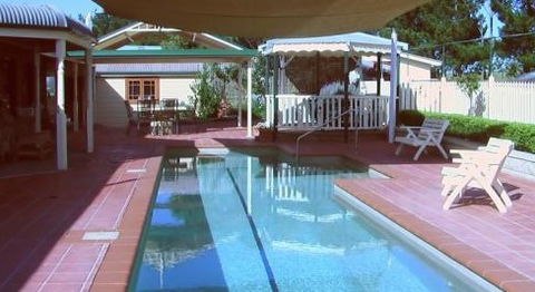 Appin Homestay B And B - Surfers Gold Coast 3