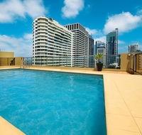 Oaks Hyde Park Plaza - Surfers Gold Coast