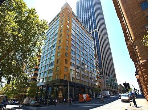 AEA Bridgeport Executive Apartments - Surfers Gold Coast 0