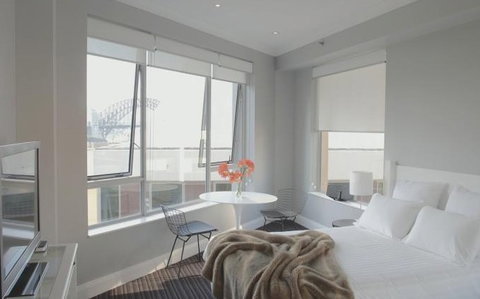 AEA Bridgeport Executive Apartments - Surfers Gold Coast 1