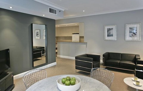 AEA Bridgeport Executive Apartments - Surfers Gold Coast 5