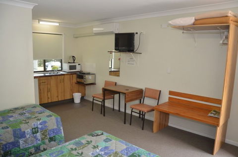 Killarney Sundown Motel - Surfers Gold Coast 5