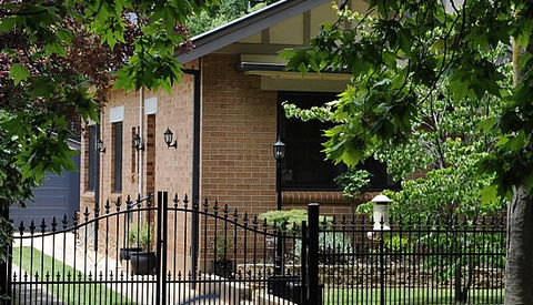 Belle La Rue - Surfers Gold Coast 5