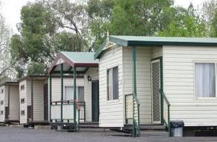 Canobolas Caravan Park - Surfers Gold Coast 2