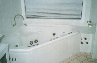 Abby Lodge - Surfers Gold Coast 1