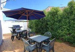 Koola Beach Apartments Bargara - Surfers Gold Coast 1