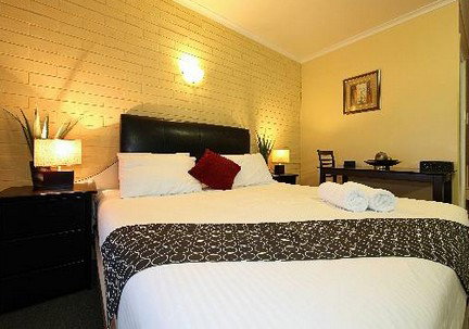 Alexandras On Takalvan - Surfers Gold Coast 4