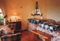 Mango Hill Cottages Bed And Breakfast - Surfers Gold Coast 1