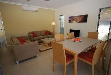 Woodgate Beach Houses - Surfers Gold Coast 3