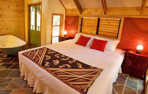 Rainforest Ranch - Surfers Gold Coast 0