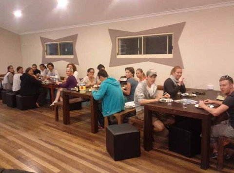 Flashpackers Hervey Bay - Surfers Gold Coast 1