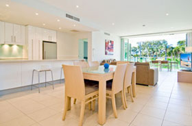 Akama Resort - Surfers Gold Coast 2