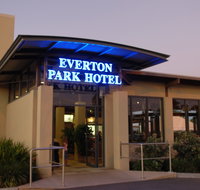 Everton Park Hotel - Surfers Gold Coast