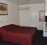 Waltzing Matilda Motor Inn - Surfers Gold Coast