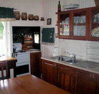 Dillons Cottage - Surfers Gold Coast