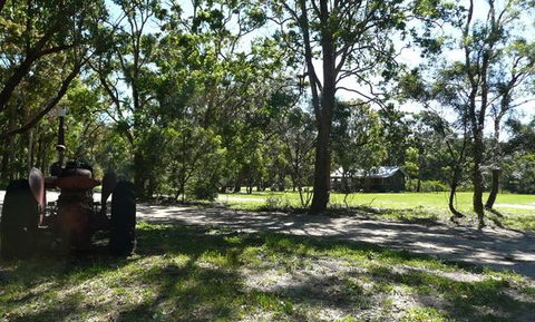 Possums Hollow And Hooters Hut - Surfers Gold Coast 2
