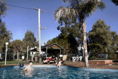 Kahlers Oasis Caravan Park - Surfers Gold Coast 1