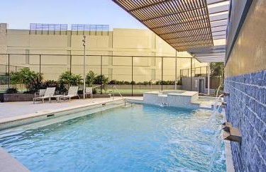 Mint Brisbane - Skyline Apartments - Surfers Gold Coast 3