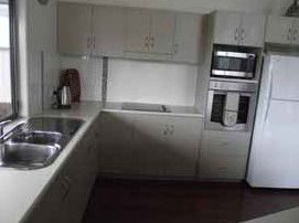 Bunderra - Holiday Home - Surfers Gold Coast 3