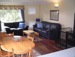 Firefly - Holiday Home - Surfers Gold Coast 1