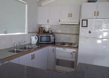 Ana Pana - Holiday Home - Surfers Gold Coast 3