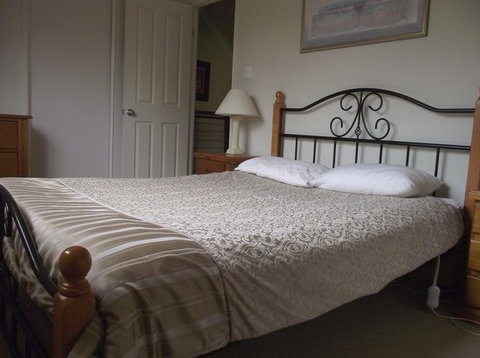 Aliana - Holiday Home - Surfers Gold Coast 5