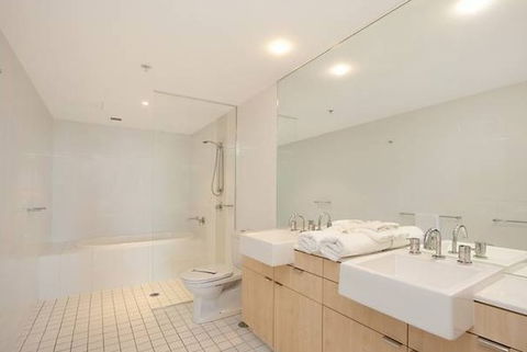 Grand Mercure Apartments Coolangatta - Surfers Gold Coast 2