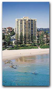 Columbia Beachfront Apartments - Surfers Gold Coast 6