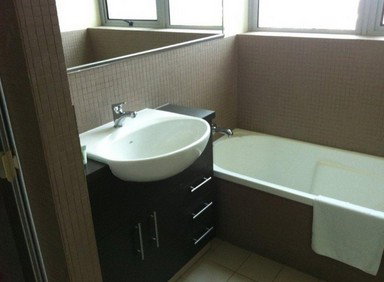 Grand Apartments - Surfers Gold Coast 4