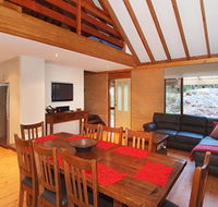 Woodstone Cottages - Surfers Gold Coast