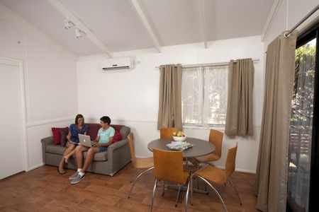 Crystal Brook Tourist Park - Surfers Gold Coast 4