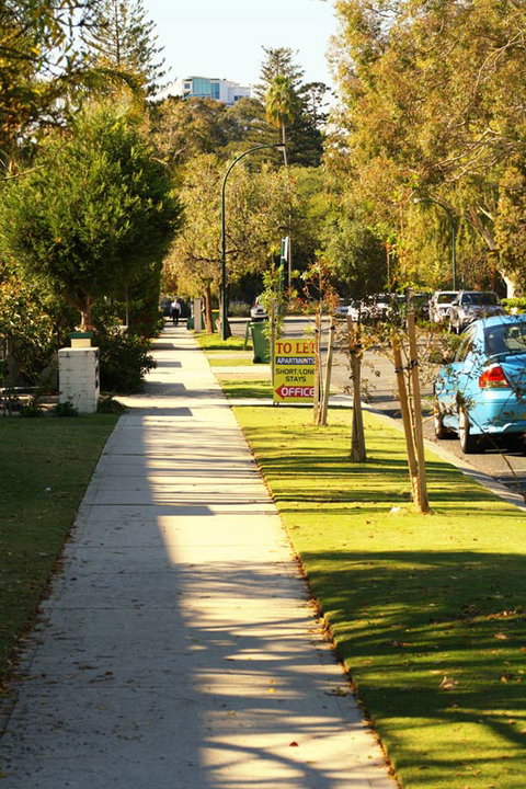 South Perth Apartments - Surfers Gold Coast 1