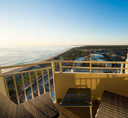 Rendezvous Hotel Perth - Surfers Gold Coast 2