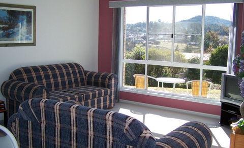 Cedar Lodge Holiday Units - Surfers Gold Coast 1
