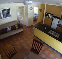 Driftwood Motel  Holiday Units - Surfers Gold Coast