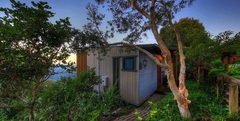 At Remingtons B & B - Surfers Gold Coast 1