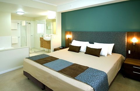 Airlie Summit Apartments - Surfers Gold Coast 2