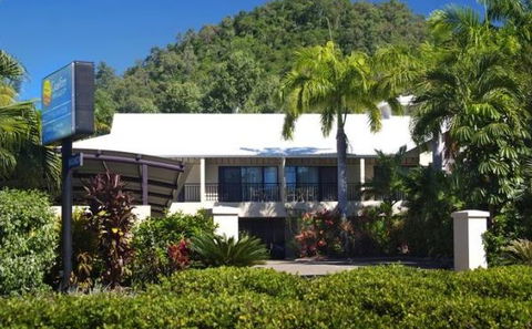 Comfort Suites Trinity Beach Club - Surfers Gold Coast 3