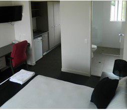 Dooleys Capella Tavern And Motel - Surfers Gold Coast 1